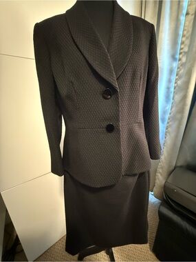 Kasper Black Textured Shawl Collar Two-Button Blazer